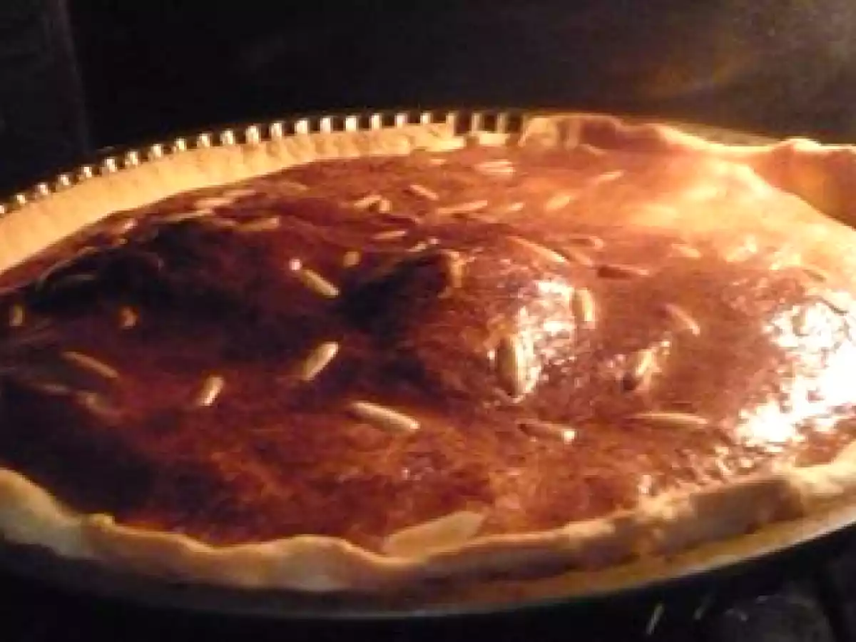 Tarte au comté, miel et pignons de pin, et sa salade au miel !