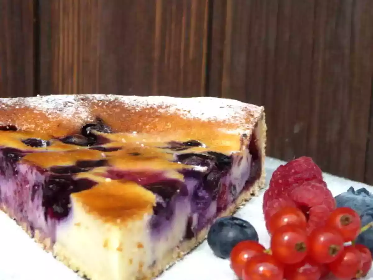 TARTE AU FROMAGE BLANC ET AUX FRUITS ROUGES