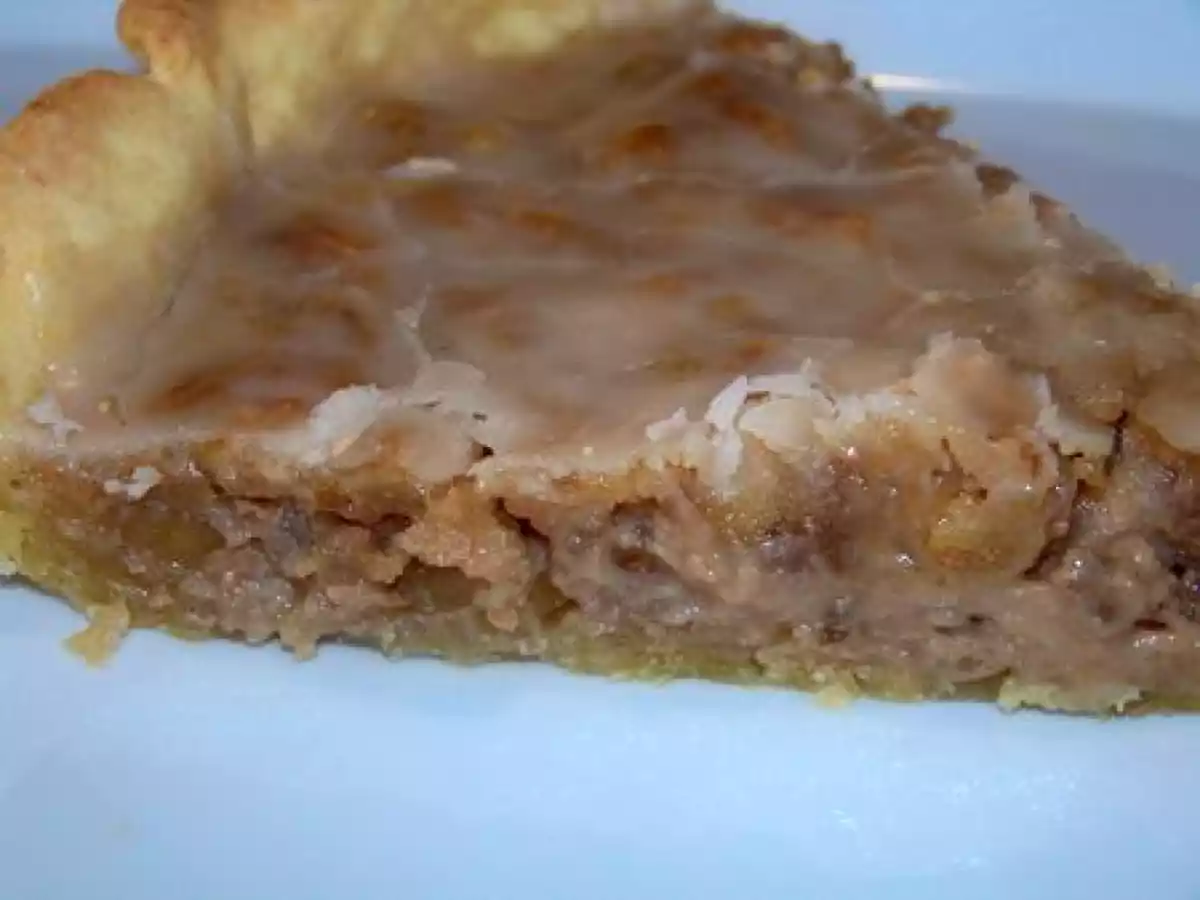 Tarte au noix et son glaçage au rhum!!!!!!!!!