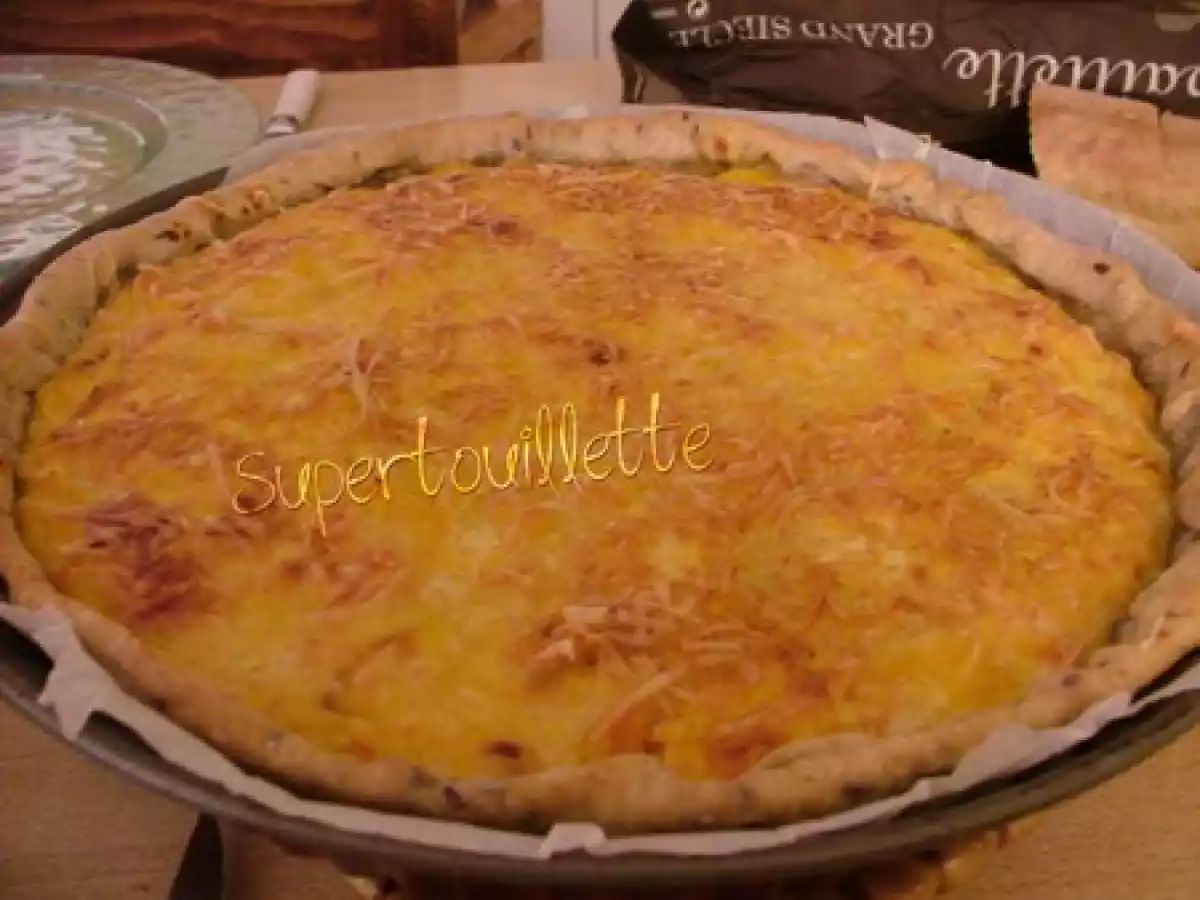 Tarte au potimarron et roquefort, pate aux graines de lin