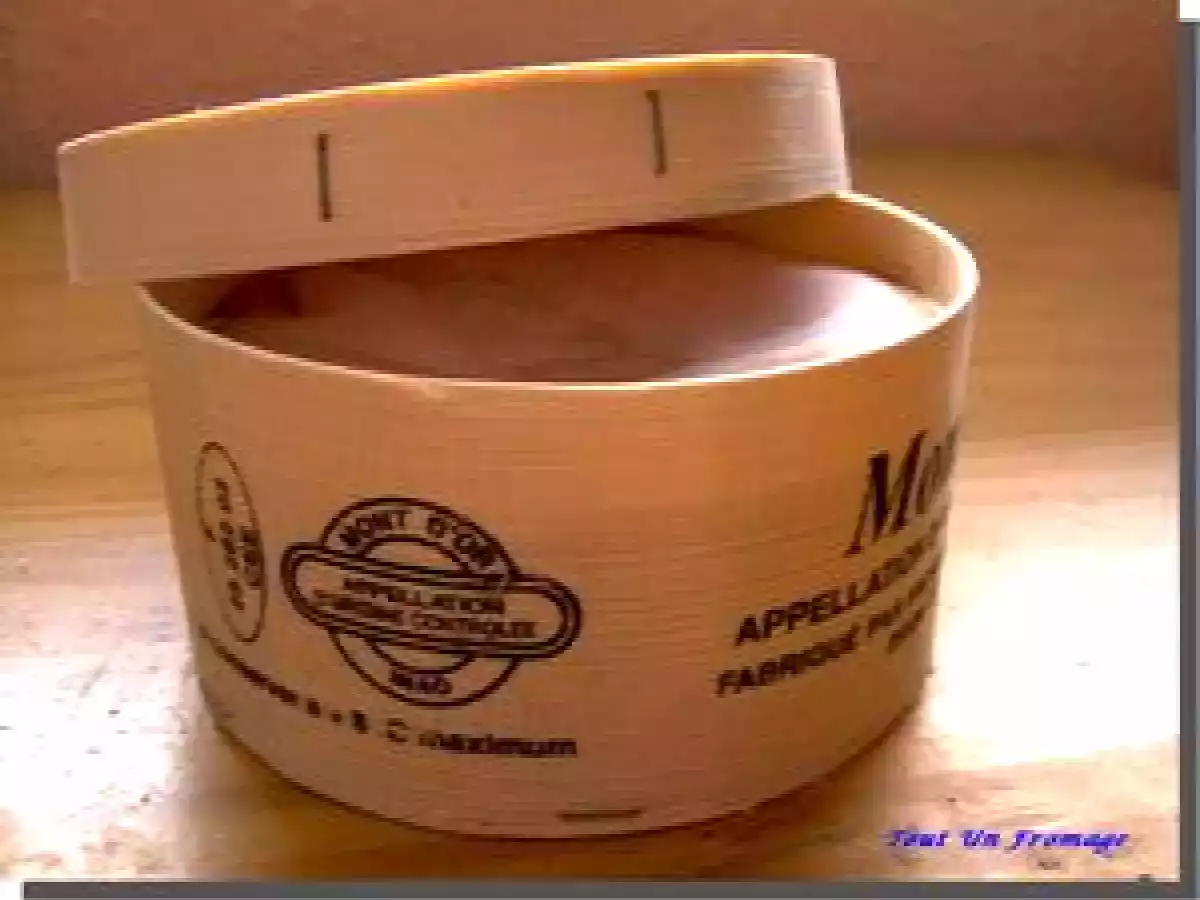 Tarte Automnale au Mont d?Or et chanterelles grises