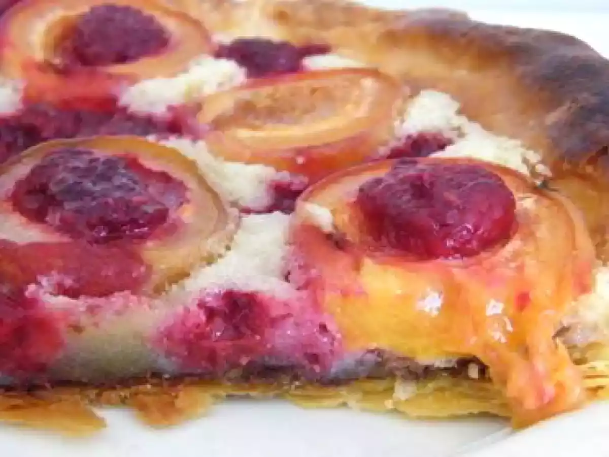 Tarte aux abricots et à la framboise
