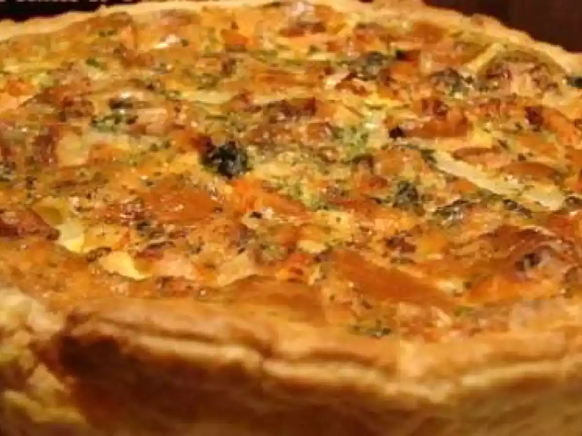 Tarte aux asperges au saumon et aux écrevisses