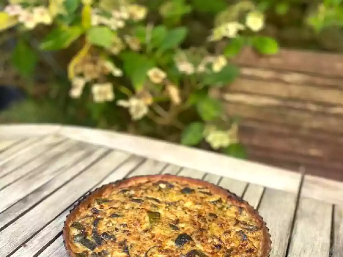 Tarte aux courgettes, citron confit et parmesan (IG bas)