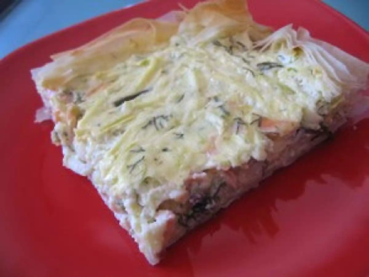 Tarte aux courgettes, saumon et aneth sur pâte filo