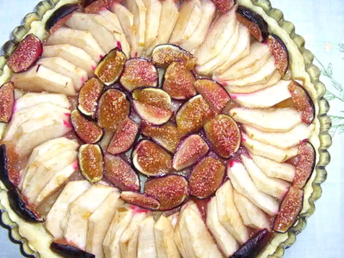 Tarte aux figues et pommes et sirop d'érable