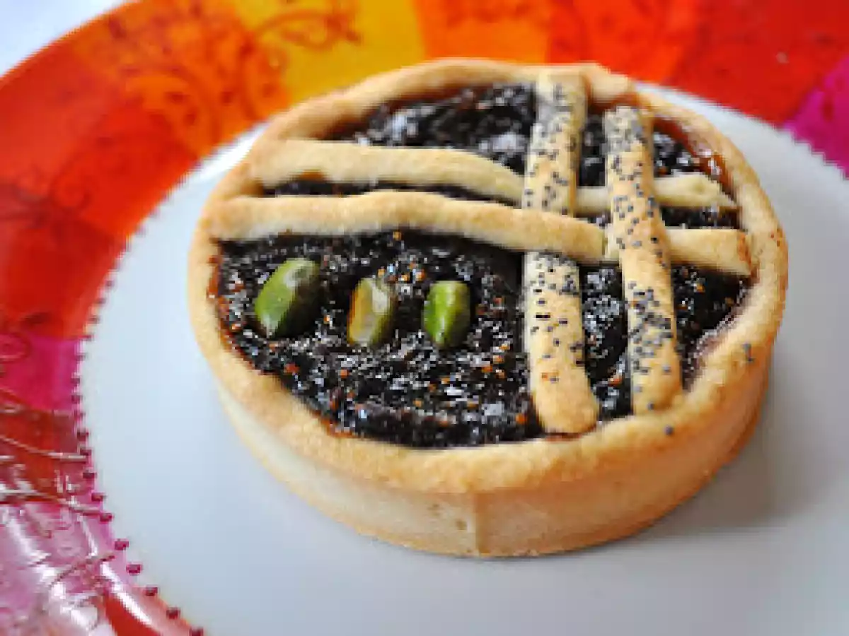 Tarte aux figues sèches et framboises façon linzer
