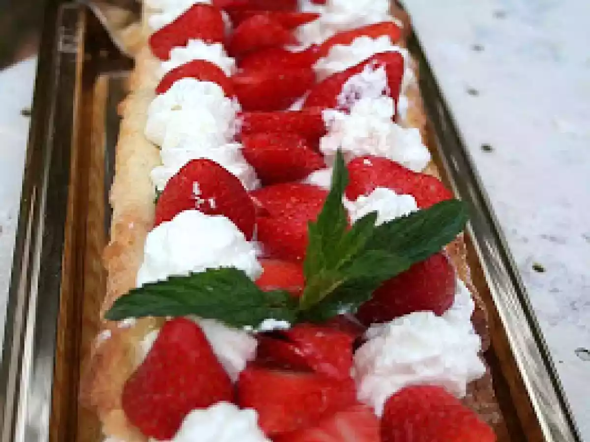 TARTE AUX FRAISES A LA MOUSSE MASCARPONE