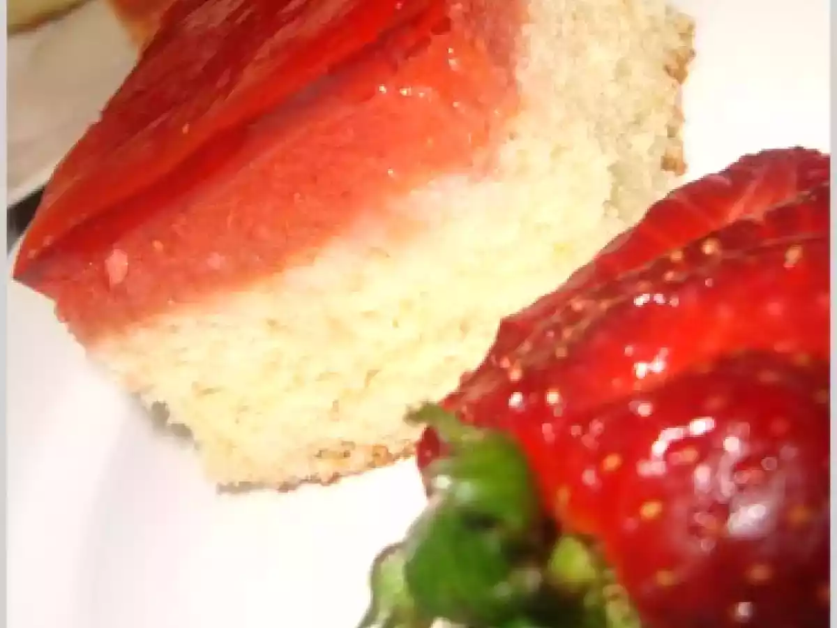 Tarte aux fraises et sa gelée miroir