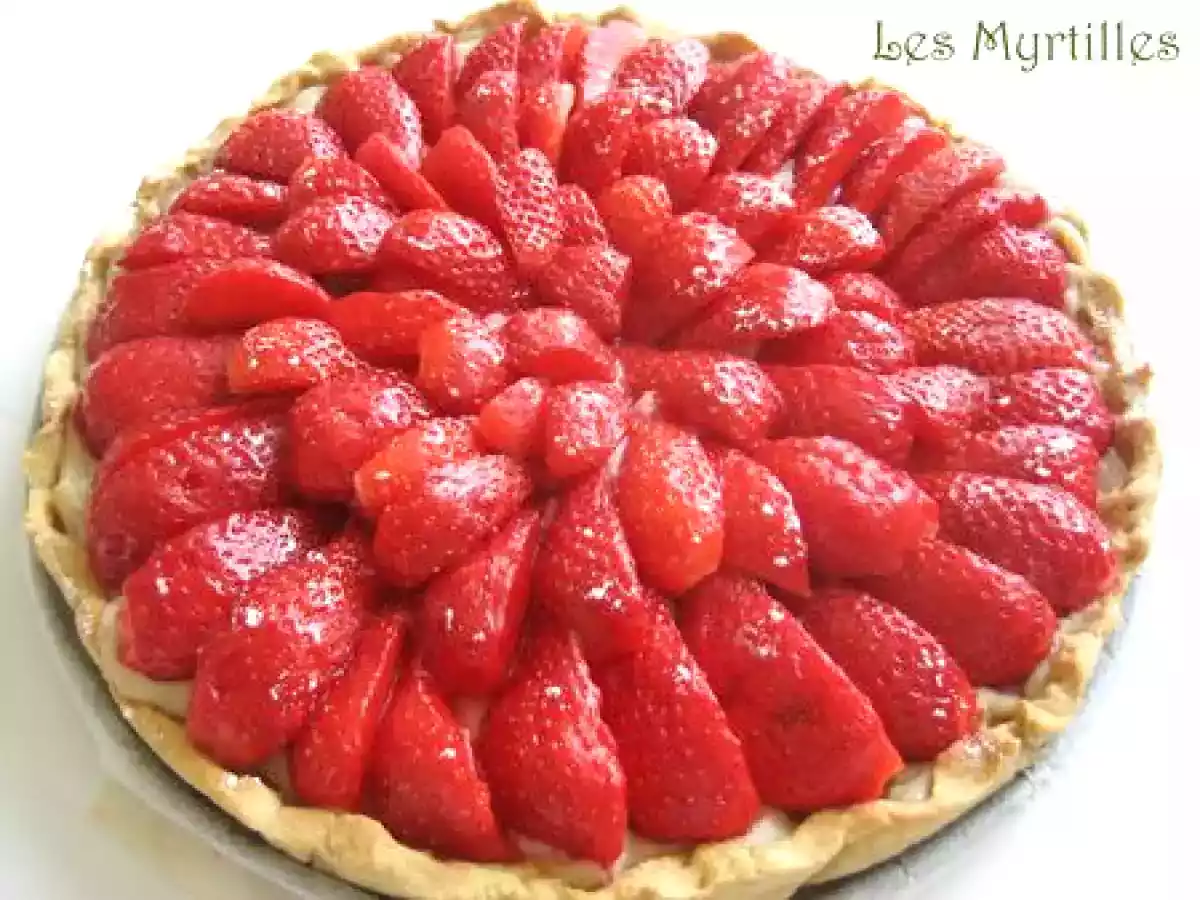 TARTE AUX FRAISES SUR CREME PÂTISSIERE (VEGAN)