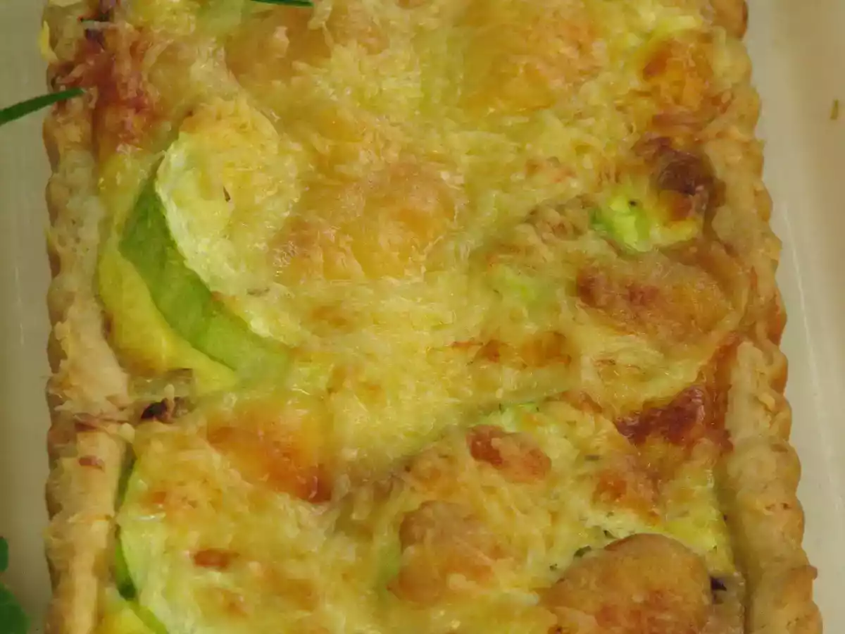 Tarte aux oignons et aux courgettes