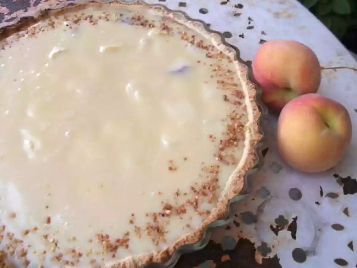 Tarte aux Pêches et au Chocolat Blanc