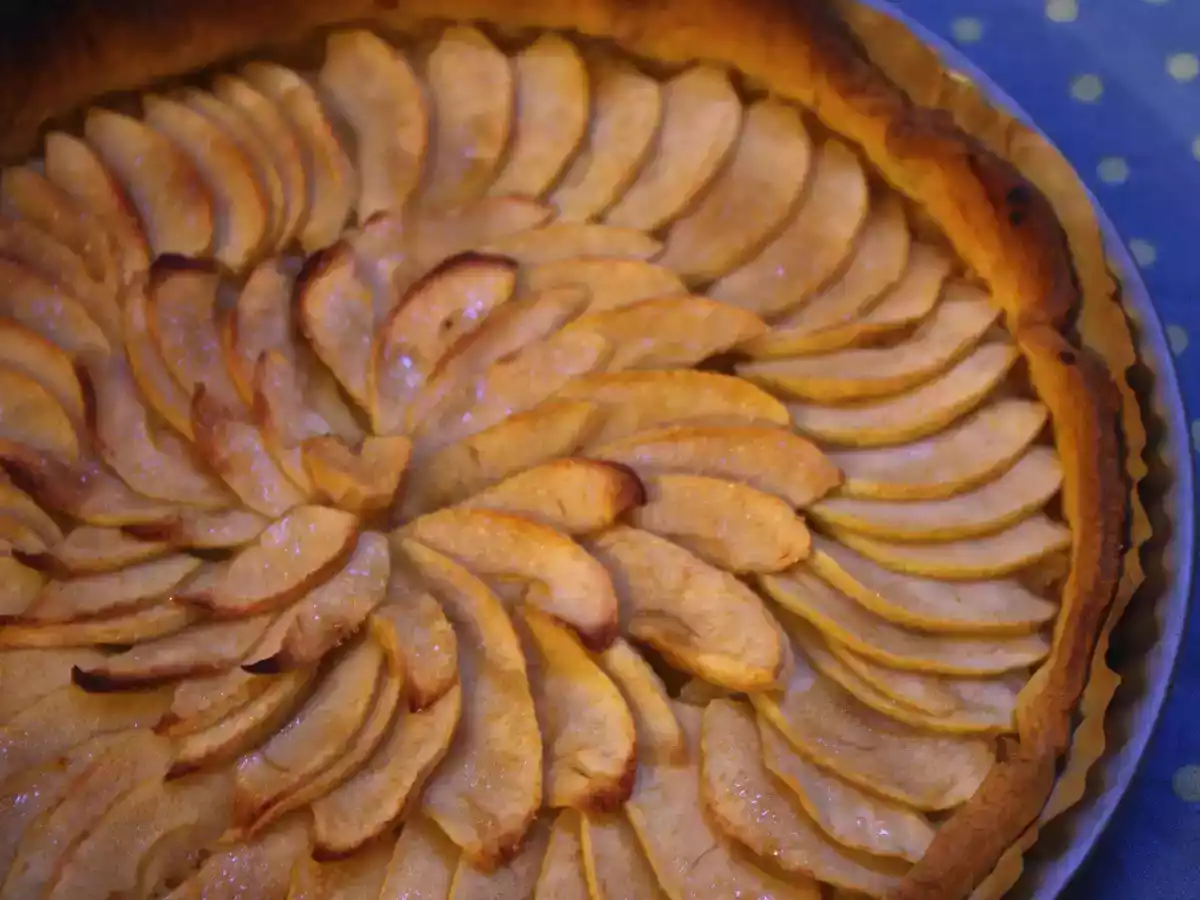 Tarte aux pommes et amandes à ma façon