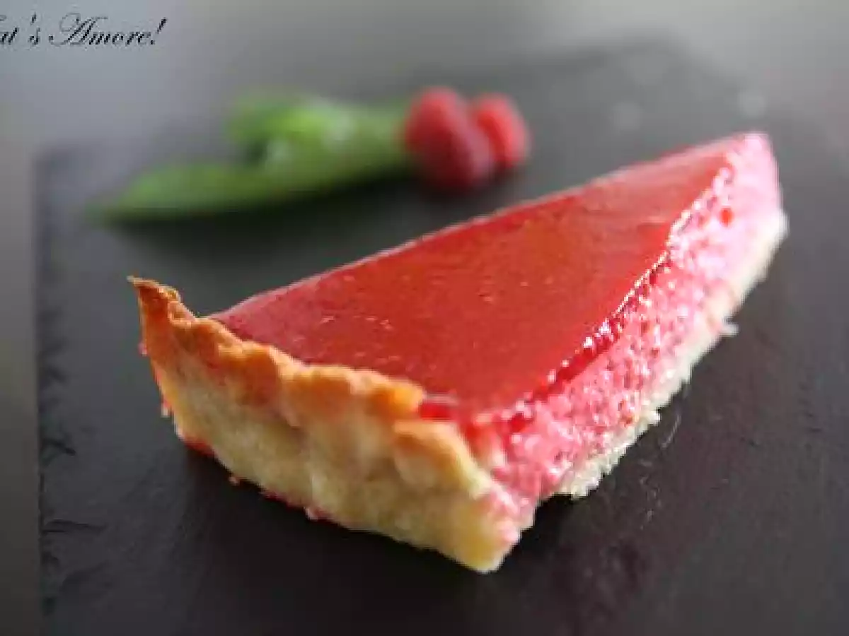 Tarte bavaroise à la framboise sur lit de citron