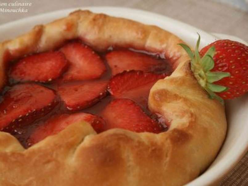 Tarte briochée aux fraises, pâtisserie du matin !, photo 1