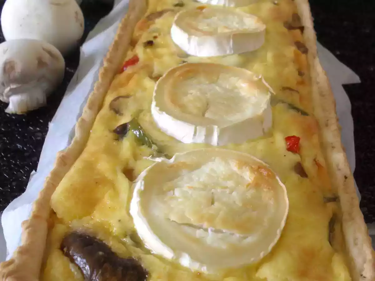 Tarte champignons poivrons et fromage de chèvre