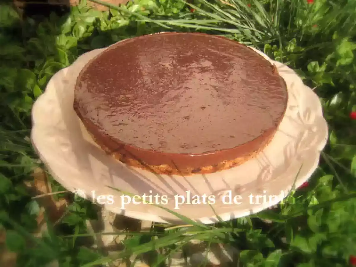 Tarte chocolat-pralinoise, sur fond de cookies