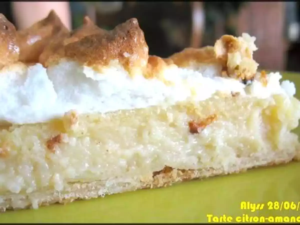 Tarte citron-amande meringuée
