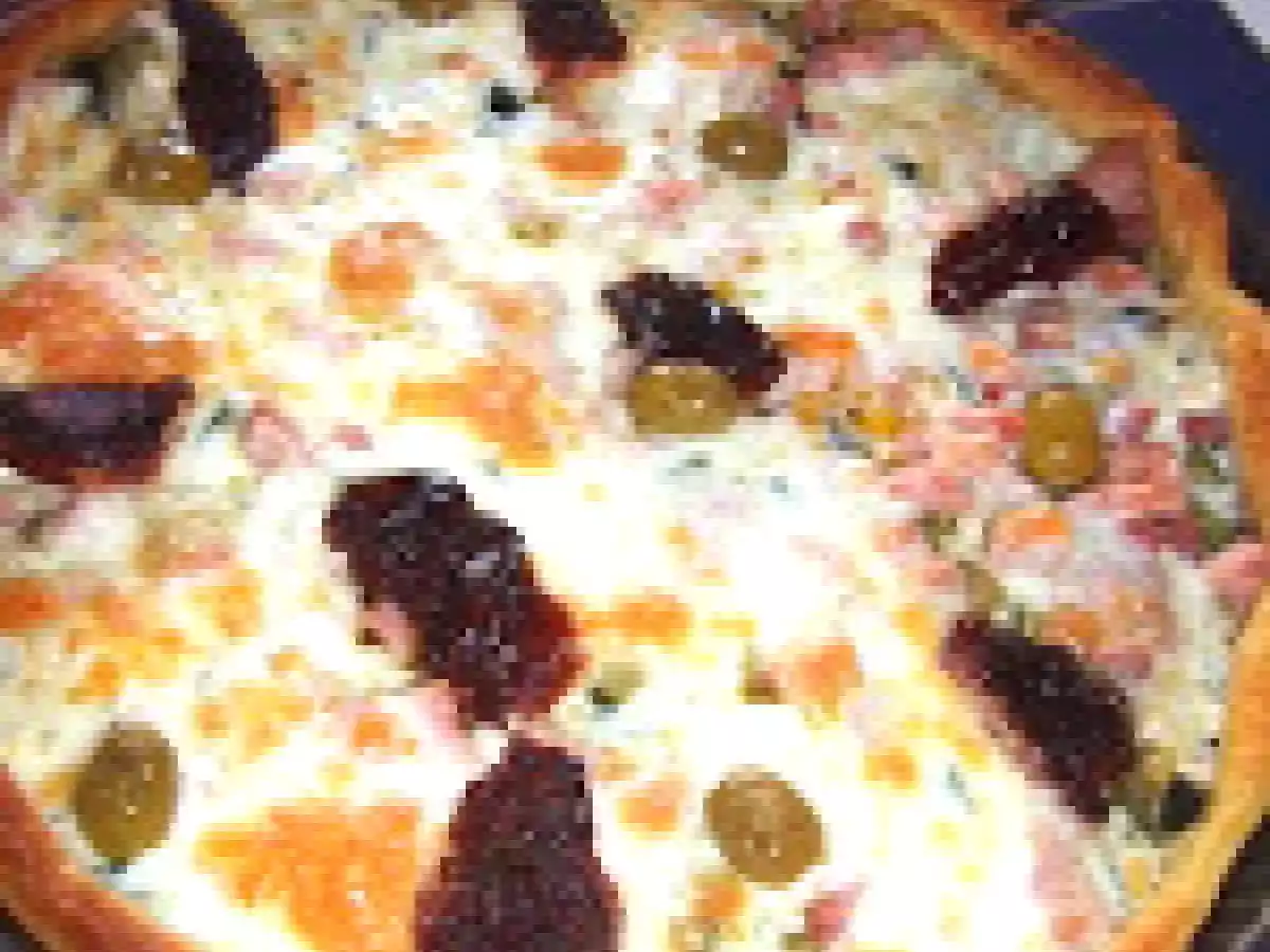 Tarte courgette mozzarela et tomates sechées.