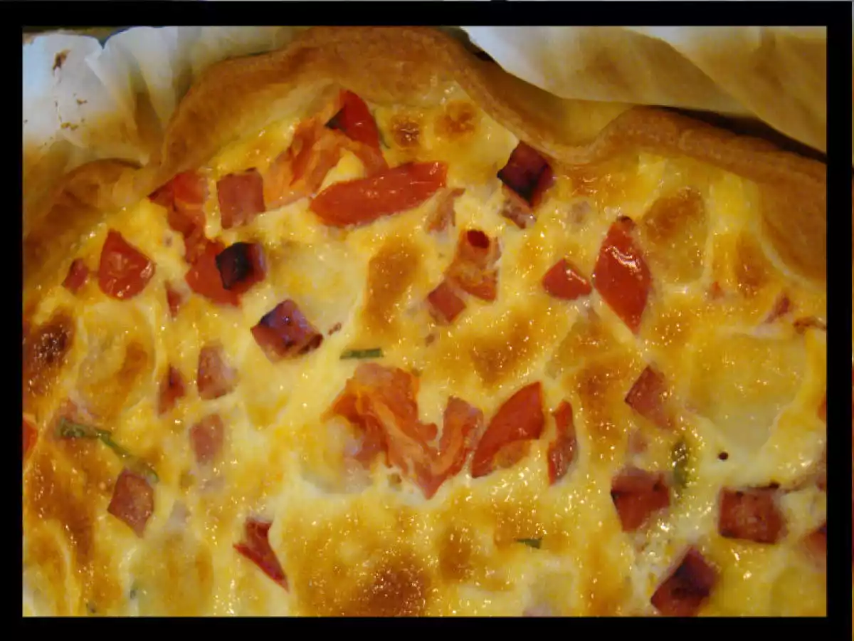 Tarte express tomates, mozza, jambon et basilic frais - photo 3