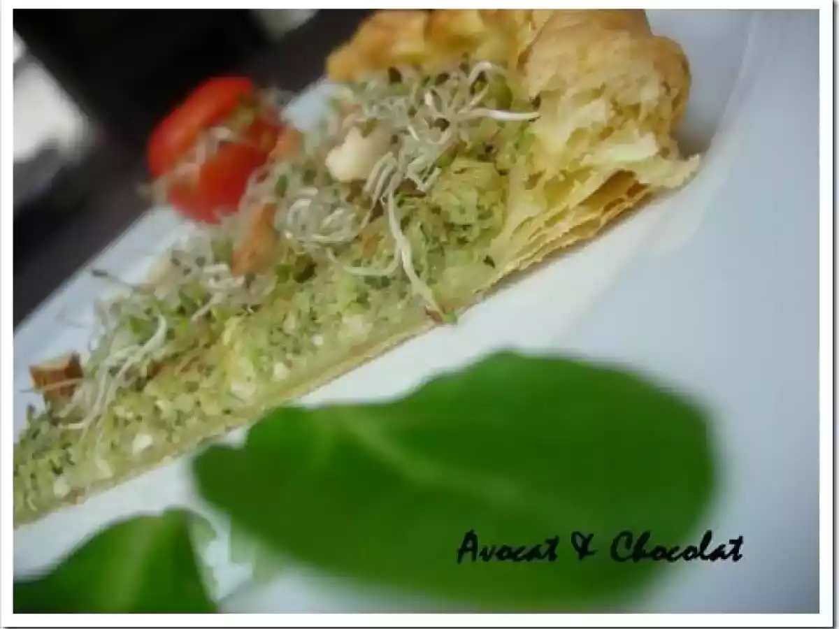 Tarte feuilletée au Pesto de Courgette parfumé à l' Amande, Basilic et Parmesan - photo 4