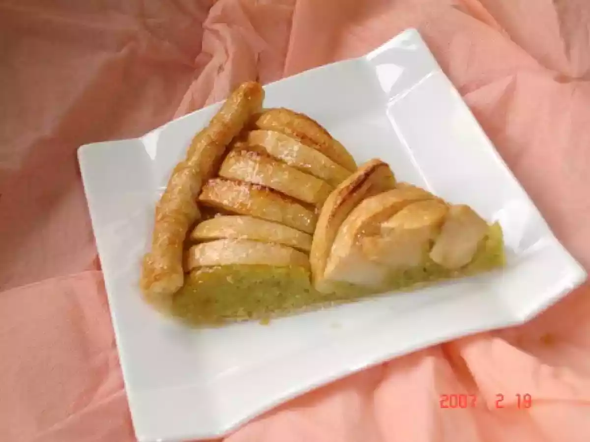 Tarte feuilletée aux pommes à la frangipane aux pistaches - photo 2