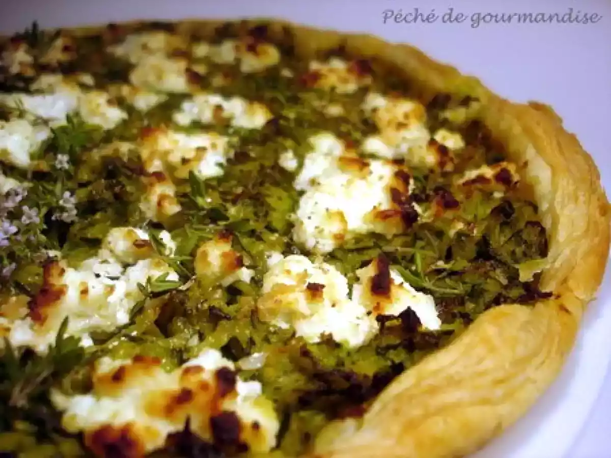 Tarte fine aux courgettes, brousse et thym frais - photo 2