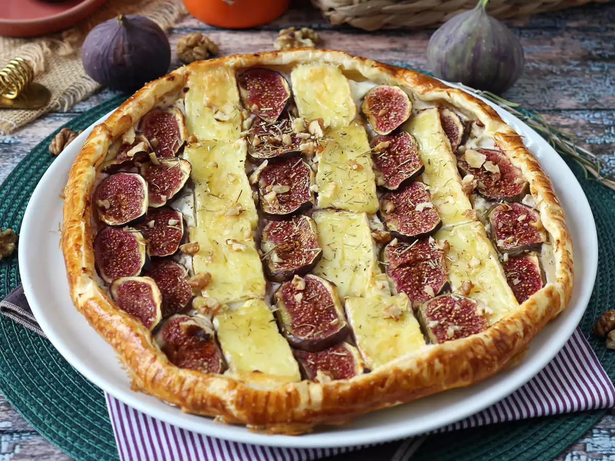 Tarte fine aux figues, brie et noix - photo 6