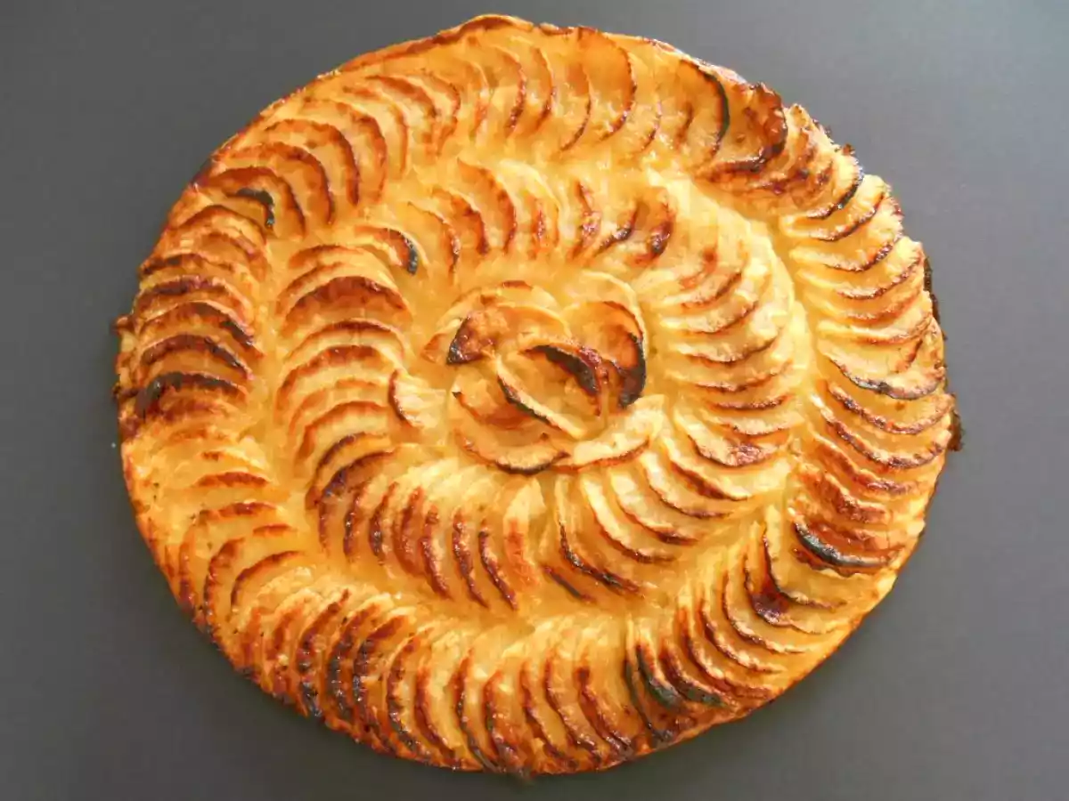 TARTE FINE AUX POMMES & COMPOTE