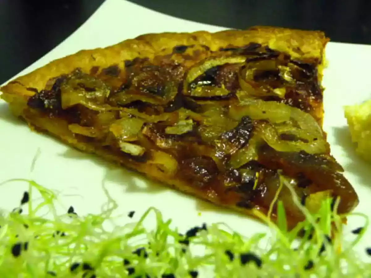 Tarte fine confit de figues oignons