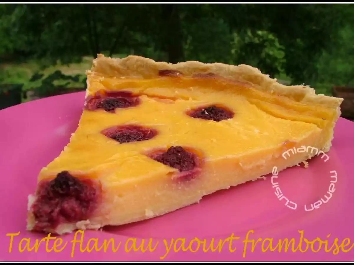 Tarte flan au yaourt à boire saveur framboises