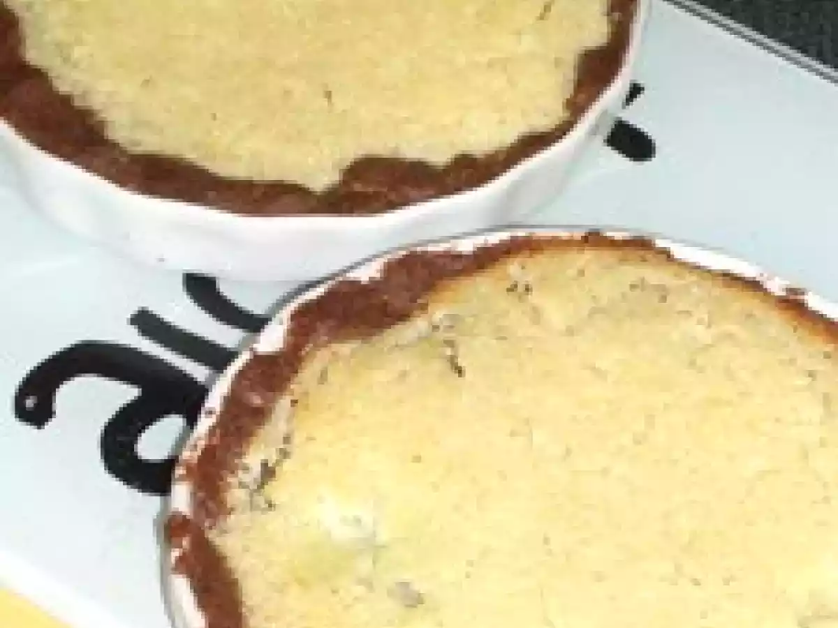 Tarte gourmande aux fruits rouges sur crème au citron et pâte au chocolat - photo 2