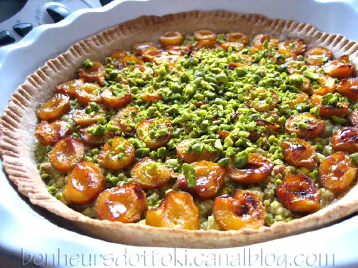 Tarte mirabelles et pistaches