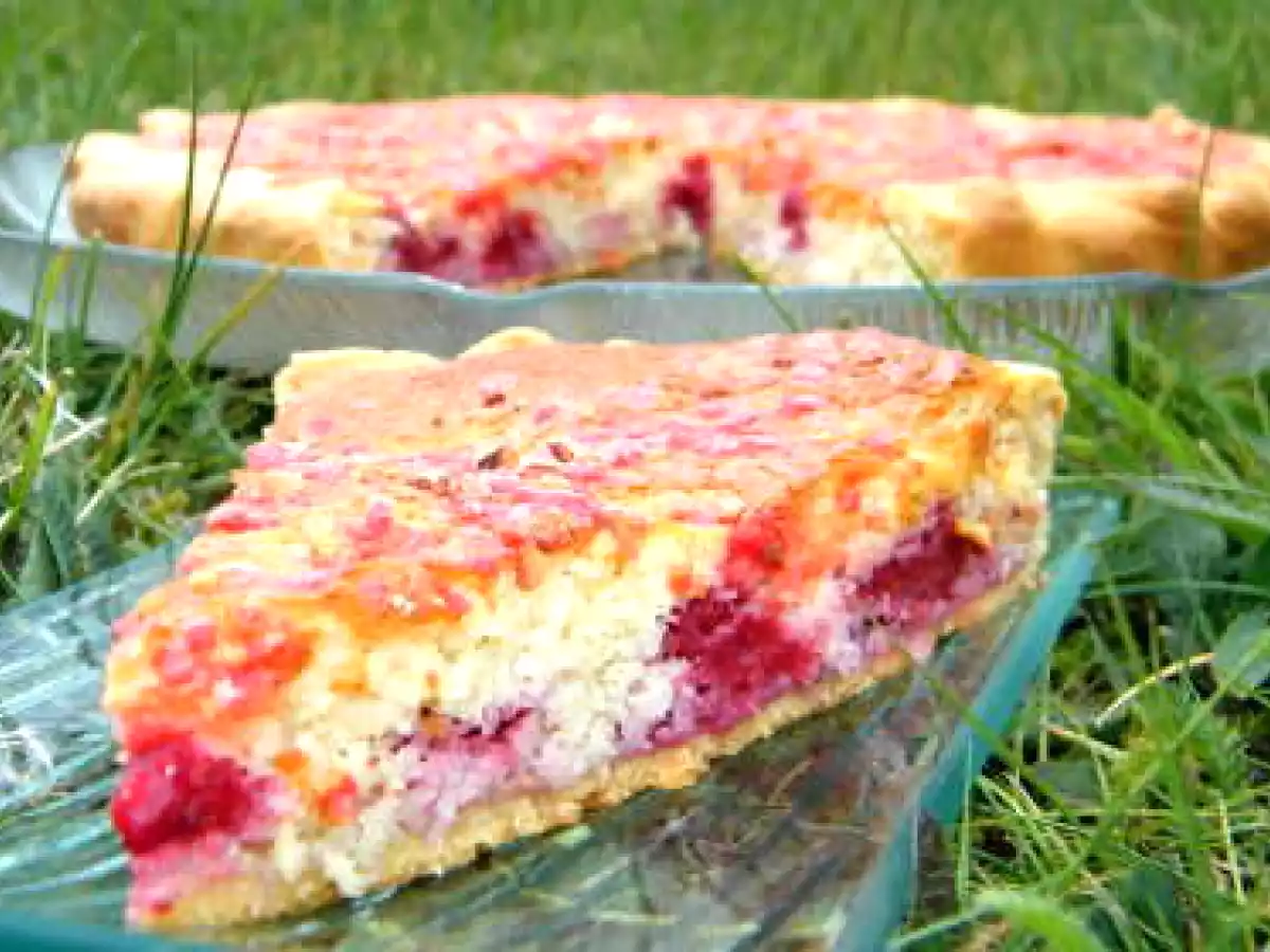 Tarte noix de coco, framboises et pralines roses - photo 2
