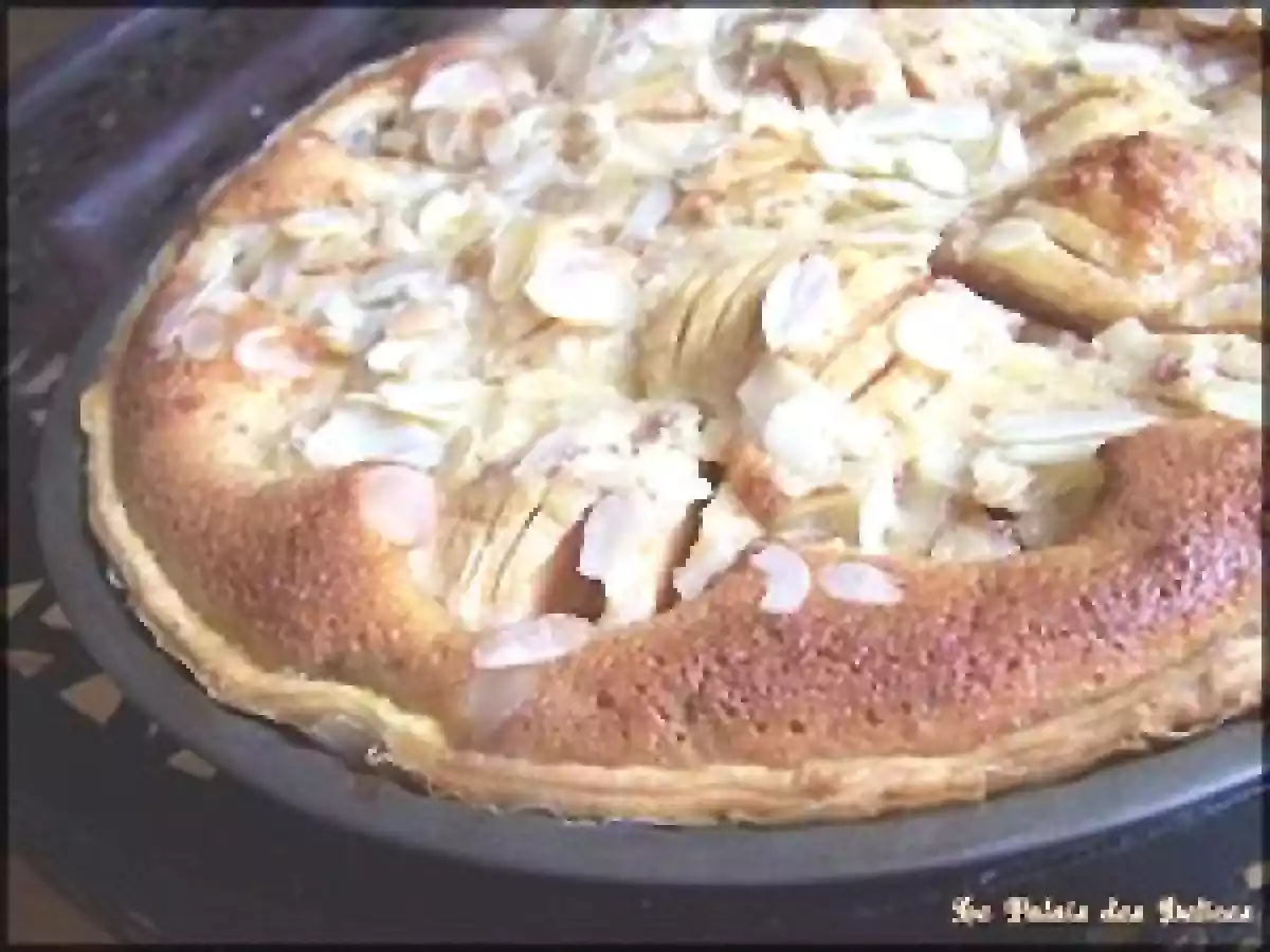 Tarte normande aux pommes à la crème d'amandes