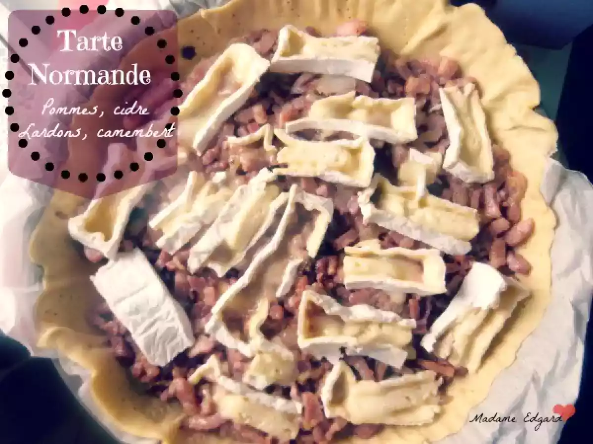 Tarte Normande (camembert, pommes, cidre)
