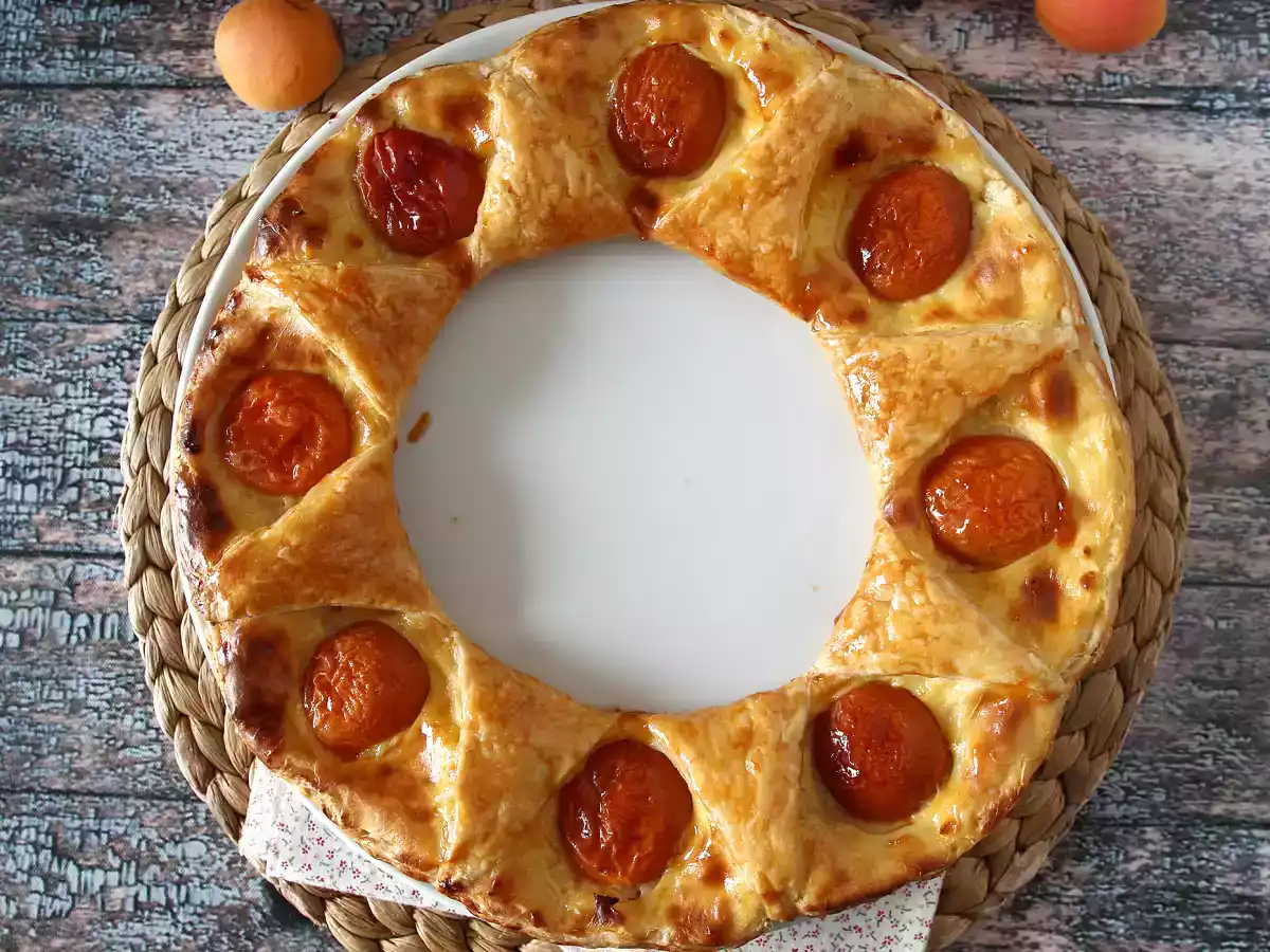 Tarte oranaise - Pâte feuilletée, crème pâtissière et abricots - photo 5