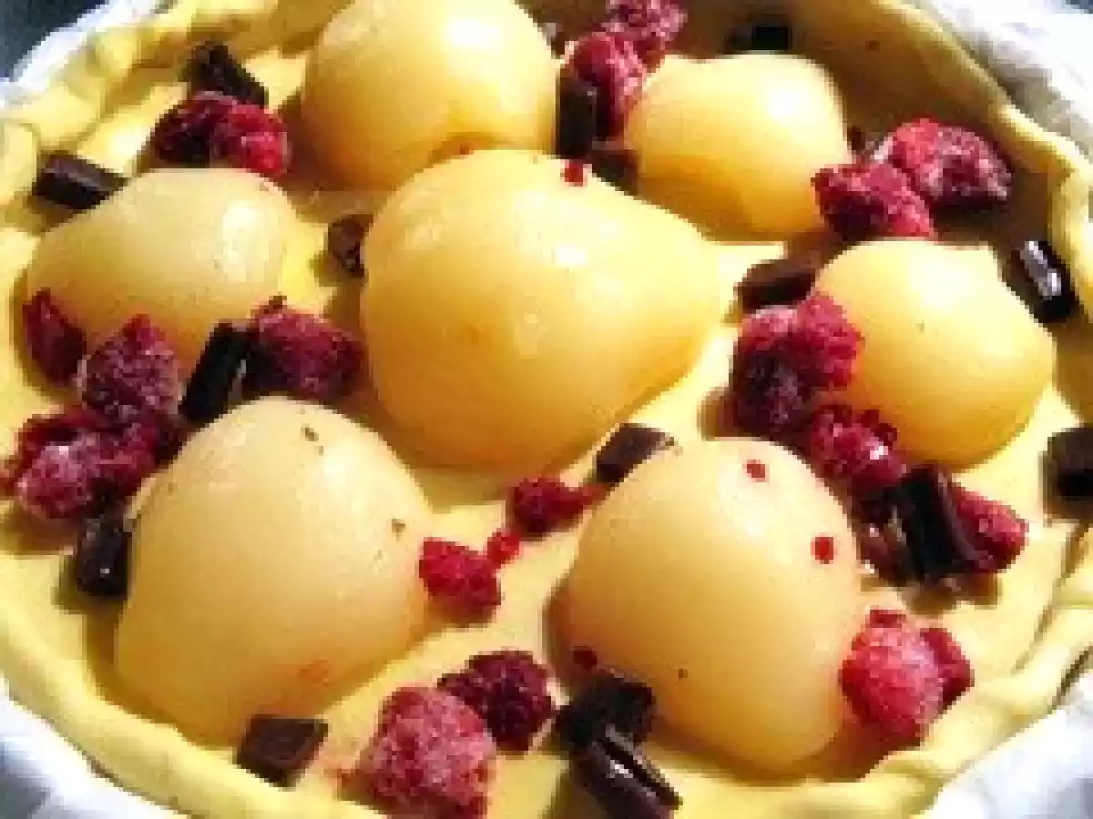 Tarte poire et framboise amandine prête en 5 minutes. - photo 2
