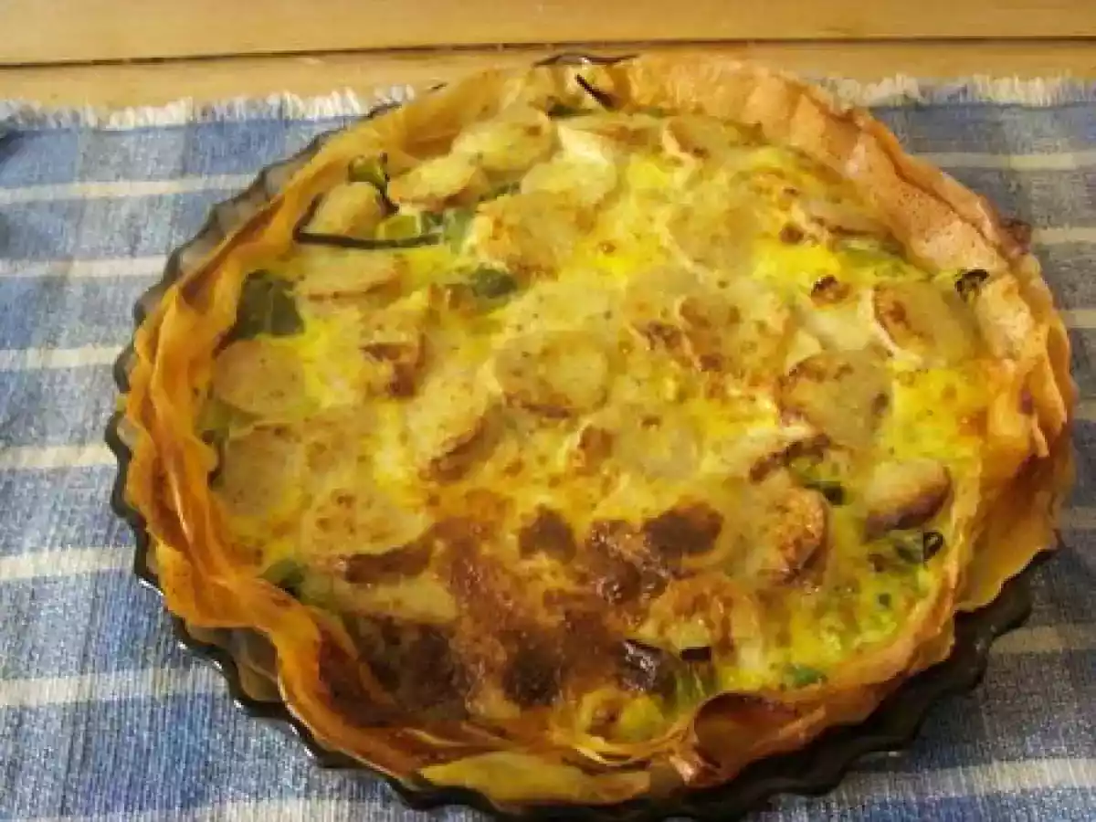 Tarte poireaux, boudin blanc et curcuma