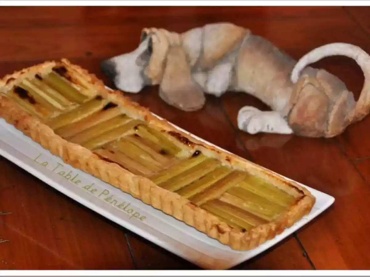 Tarte Rhubarbe à la Fève Tonka