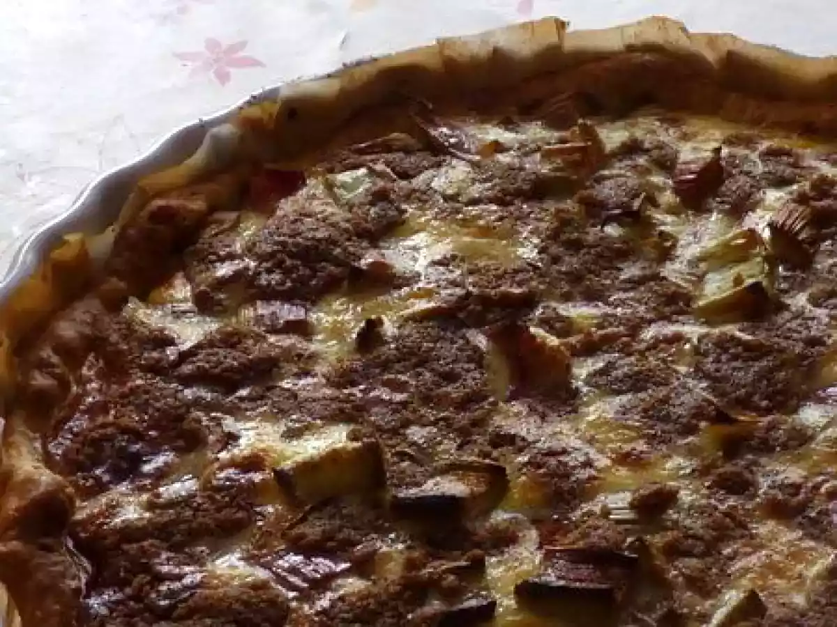 Tarte rhubarbe-crumble spéculoos