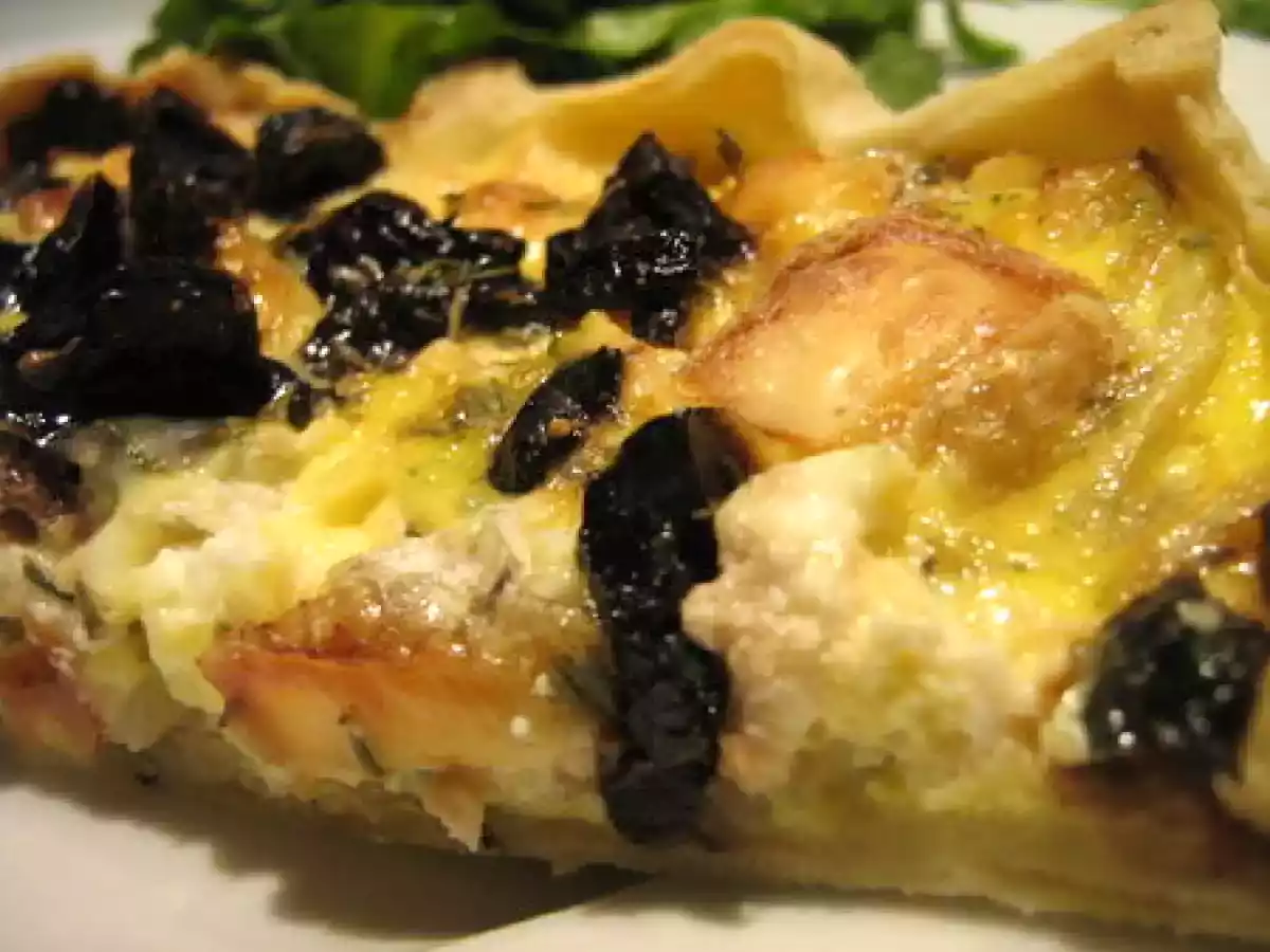 Tarte ricotta, chèvre et olives