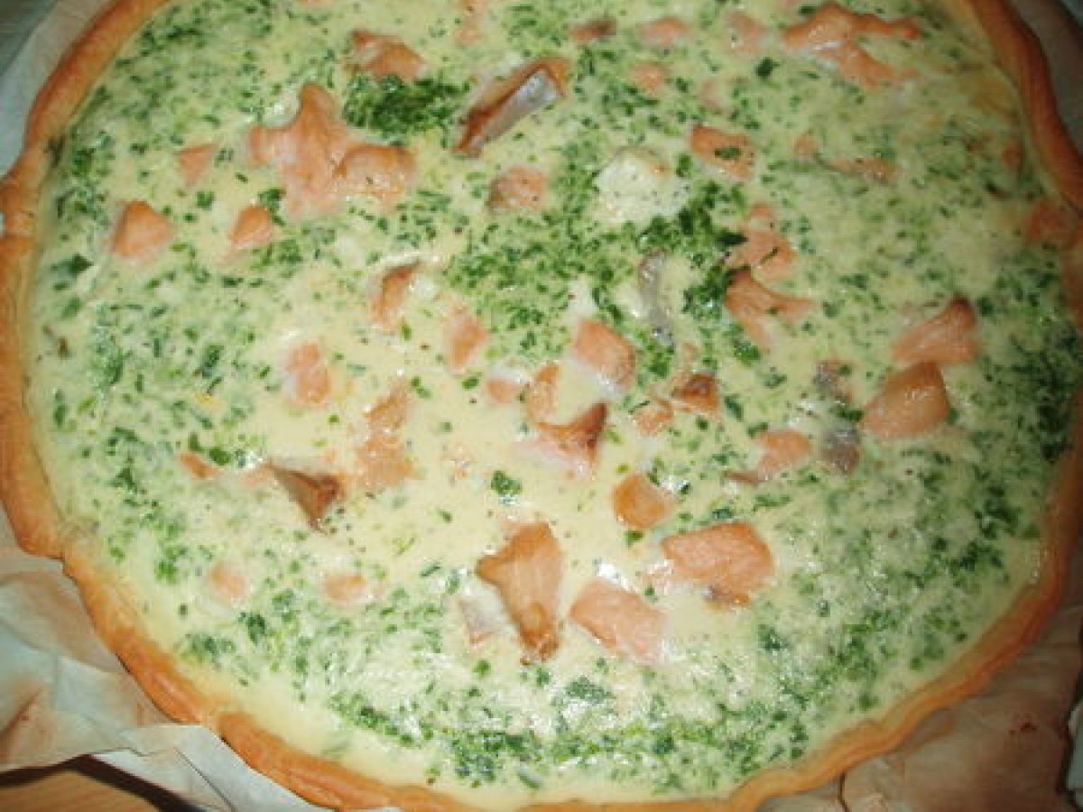 Recette tarte saumon, épinards, fromage ail & fines herbes