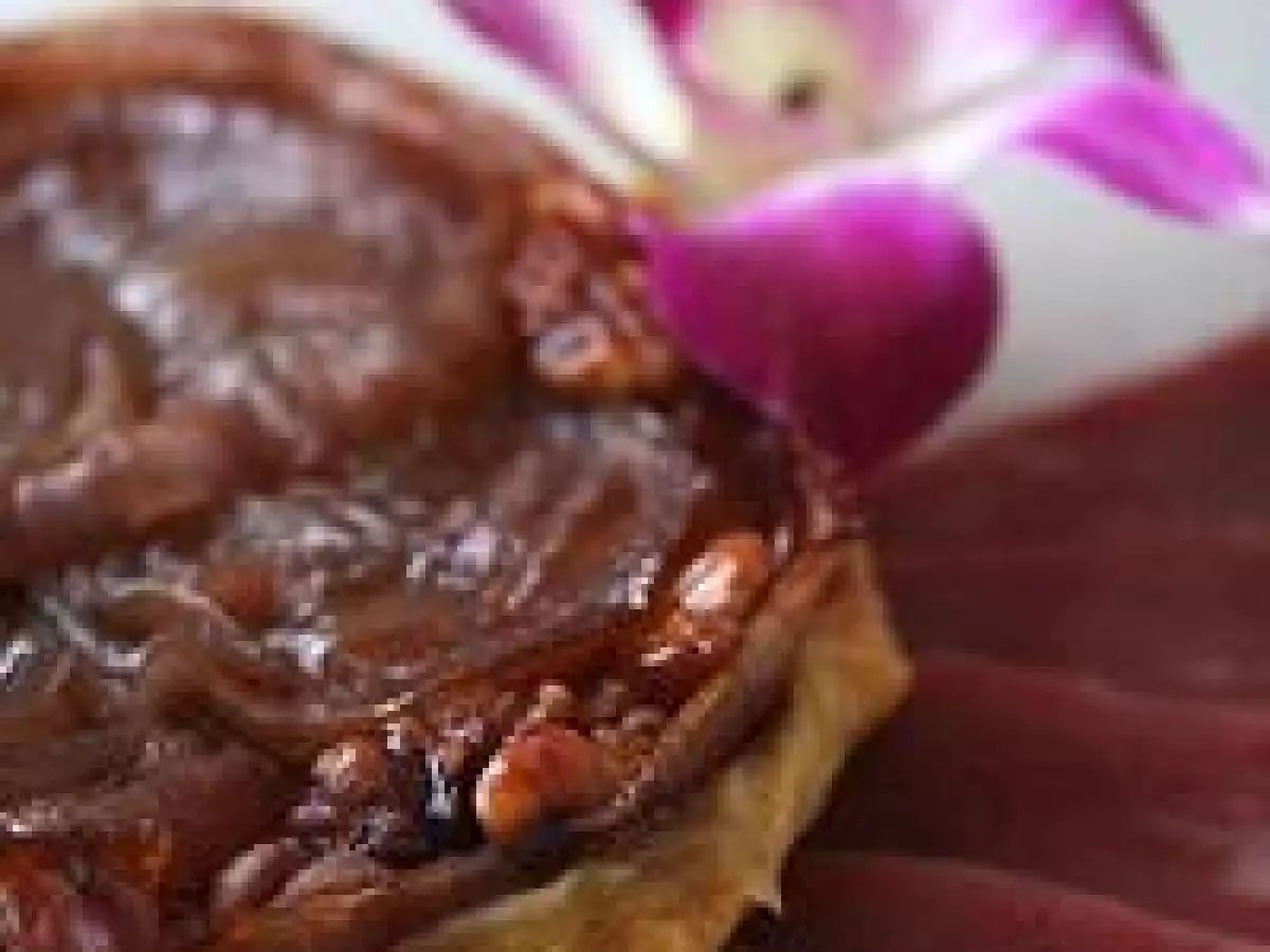 Tarte Tatin aux oignons rouges et noix - photo 3