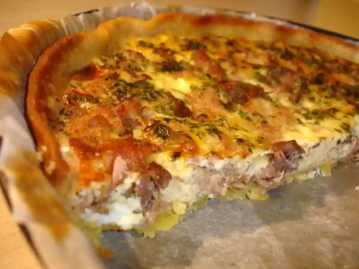 TARTE TOURANGELLE AUX RILLETTES