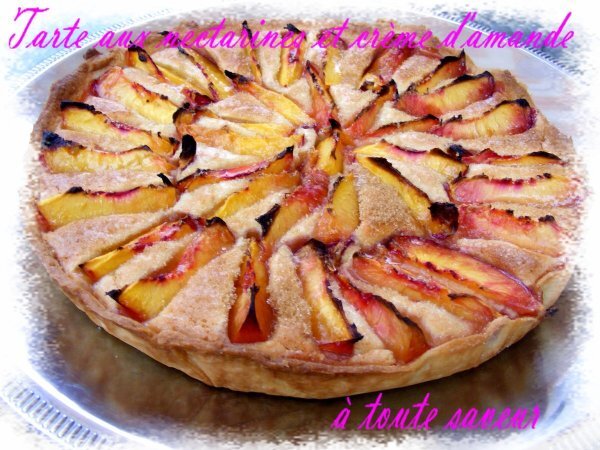 Tarte Ultra Gourmande Aux Nectarines Et Creme D Amande Recette Ptitchef