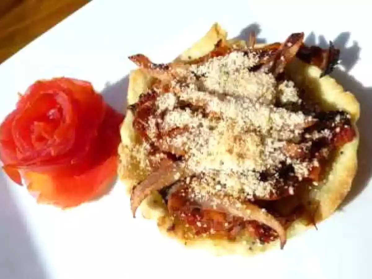 Tartelettes à l'encornet, fondue de tomates - photo 2