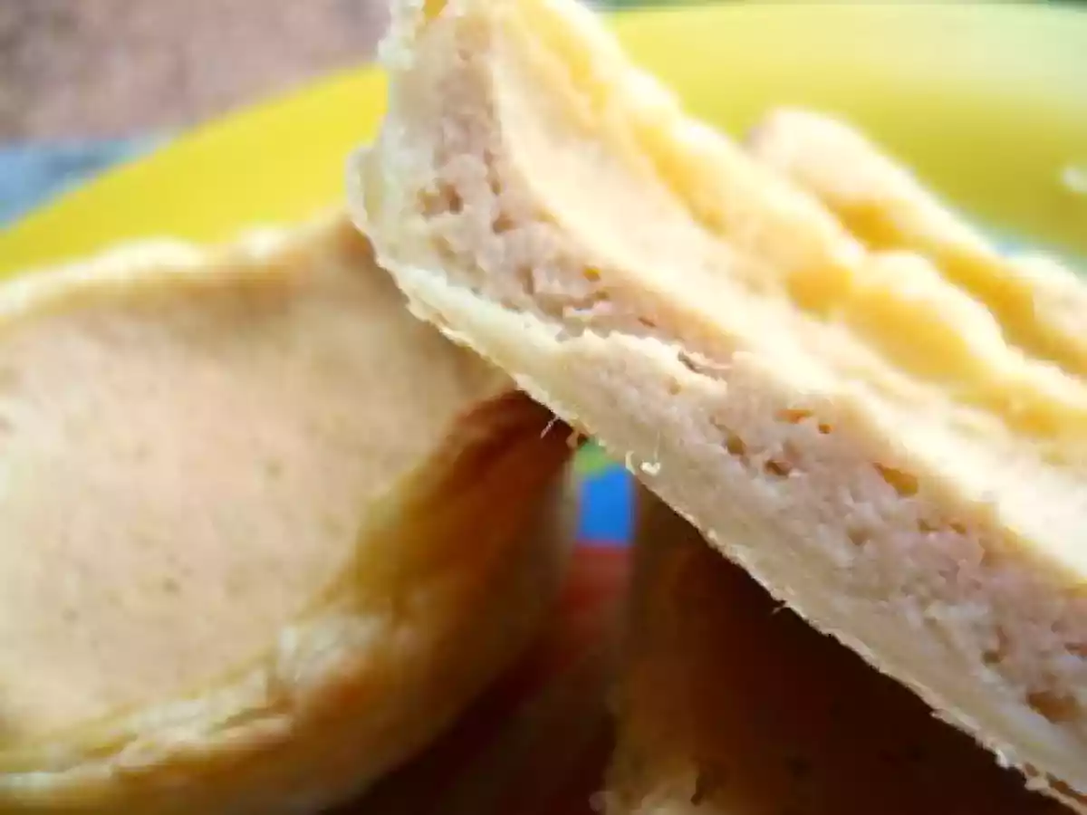 Tartelettes à la mangue et au lait concentré