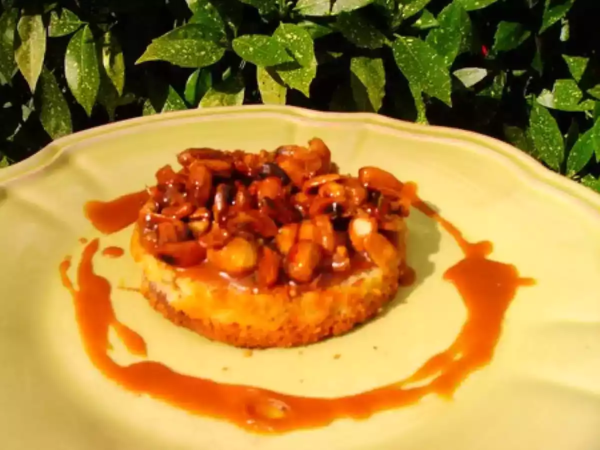 TARTELETTES AUX CACAHUÉTES GRILLÉES ET CARAMEL AU BEURRE - photo 2