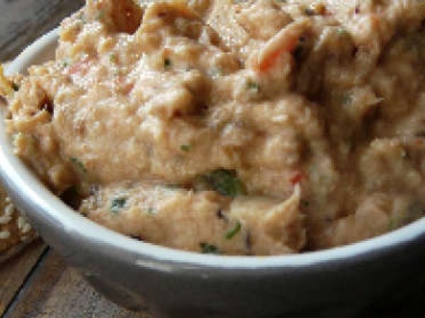 Tartinade Au Poivron Rouge Thon Et Coriandre Recette Ptitchef